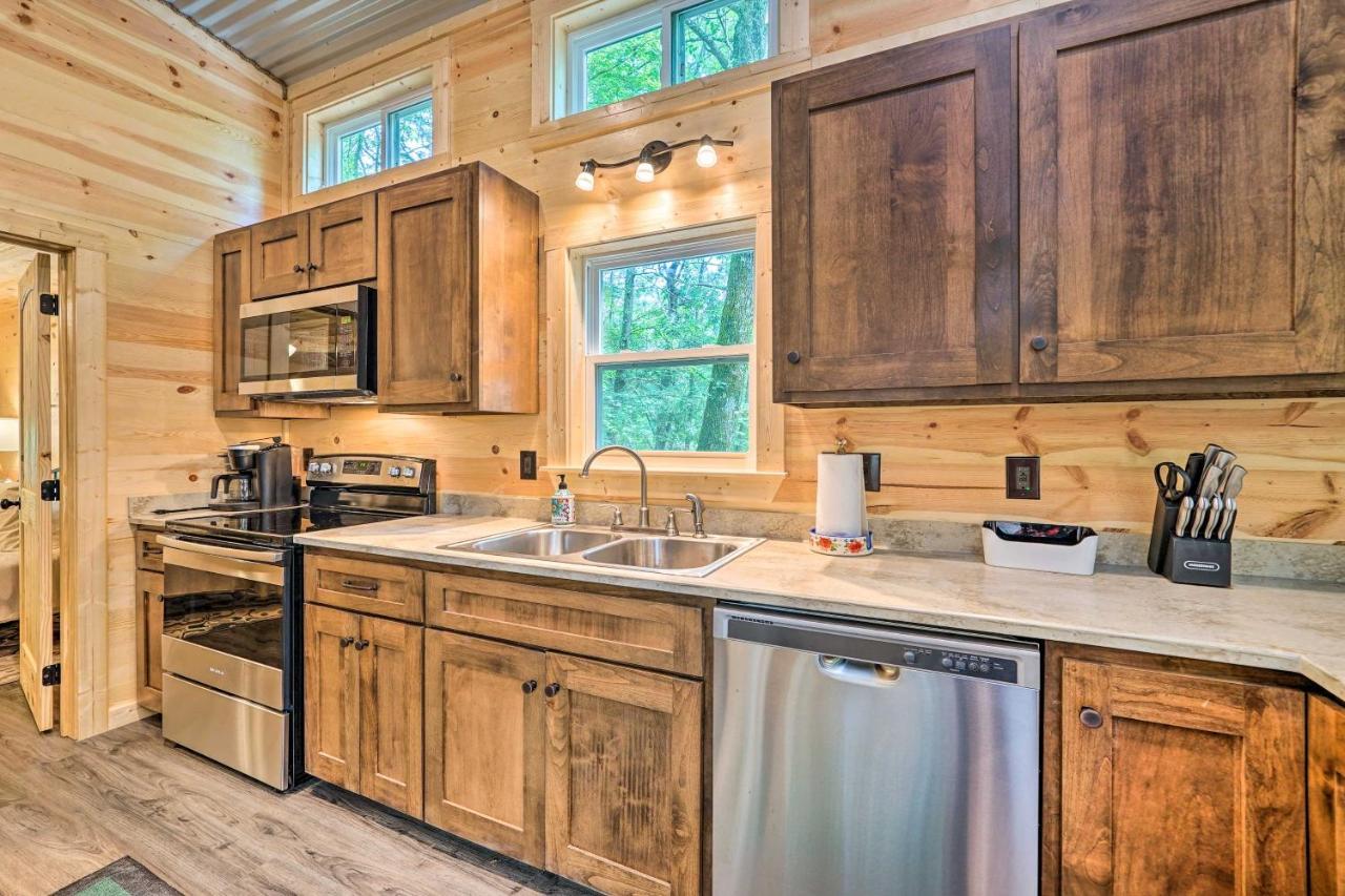 Stylish Cabin By Beavers Bend Hot Tub And Fire Pit Broken Bow Exterior foto
